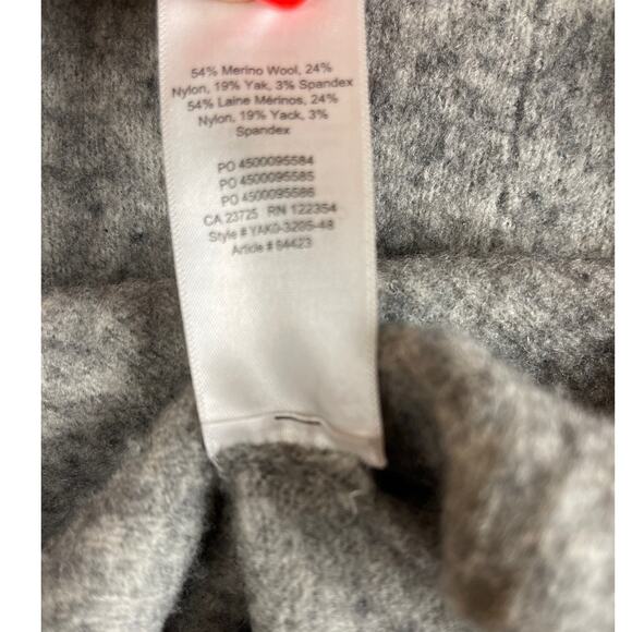 Aritzia The Group Community Plutarch Wool & Yak Gray Turtleneck Sweater Size S - Picture 7 of 10